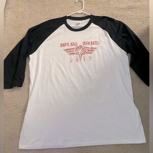 BRAND NEW DARYL HALL & JOHN OATES 2017 TOUR BASEBALL TEE SHIRT MENS 2XL
